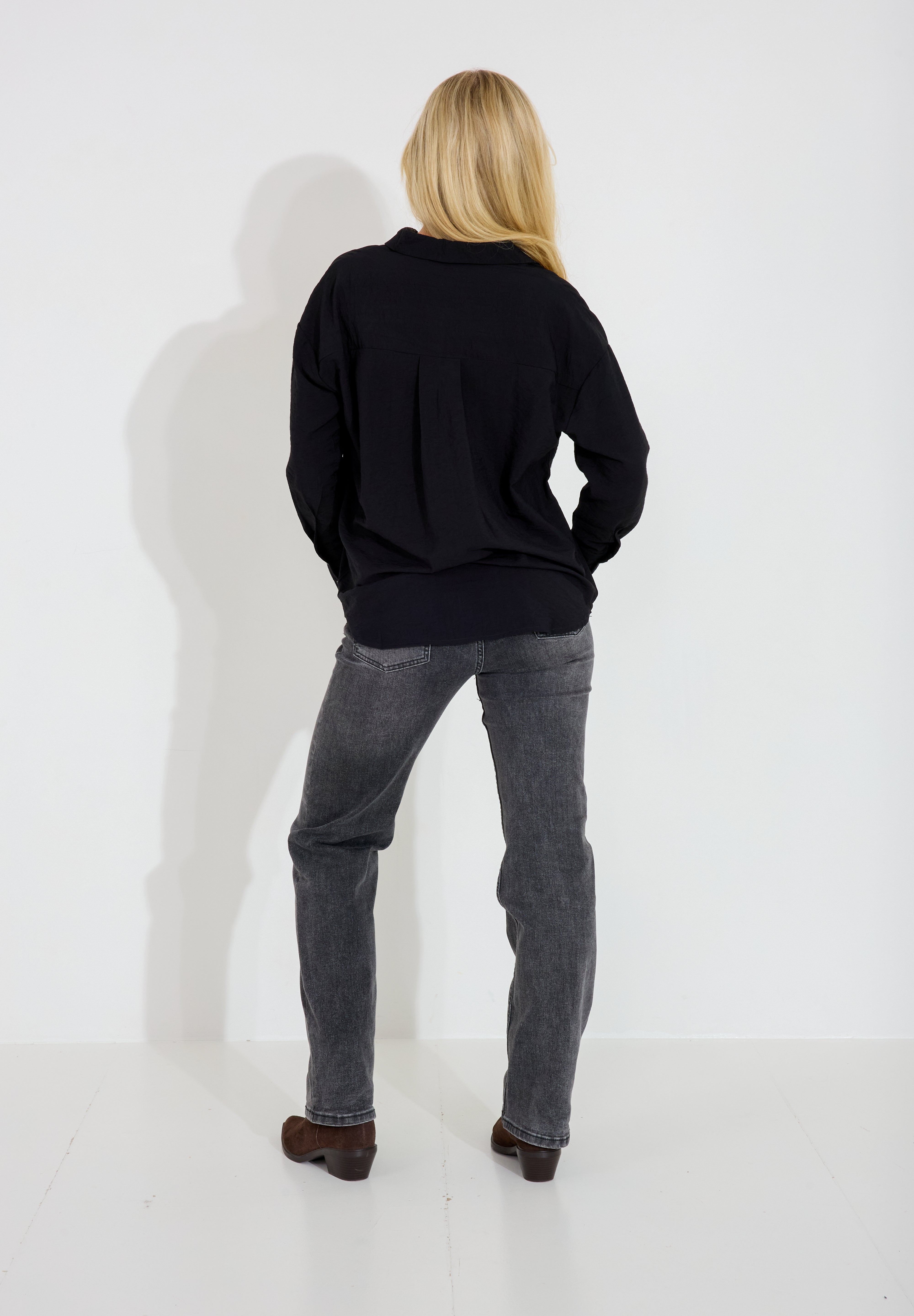 Blus med krage - Svart
