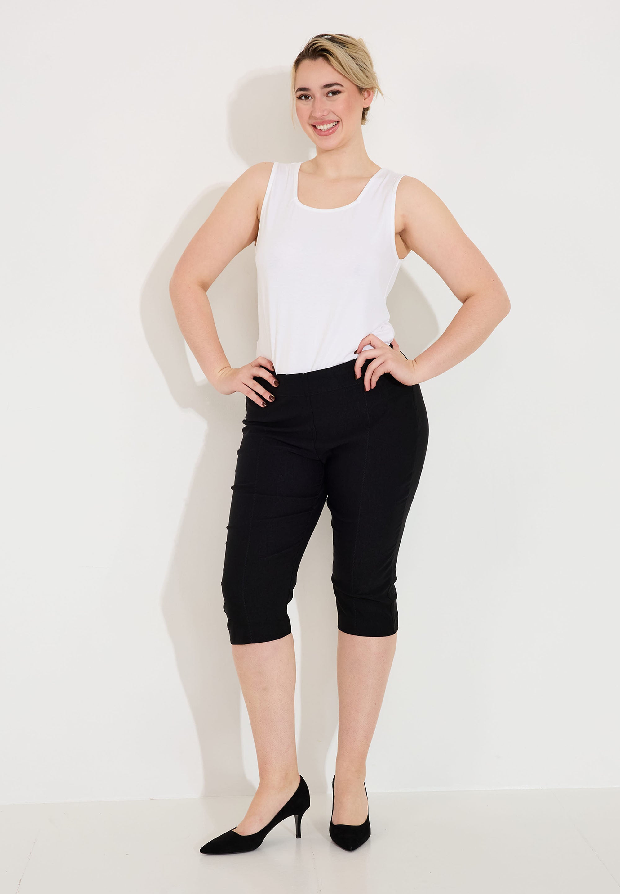 EE25208black_7.jpg