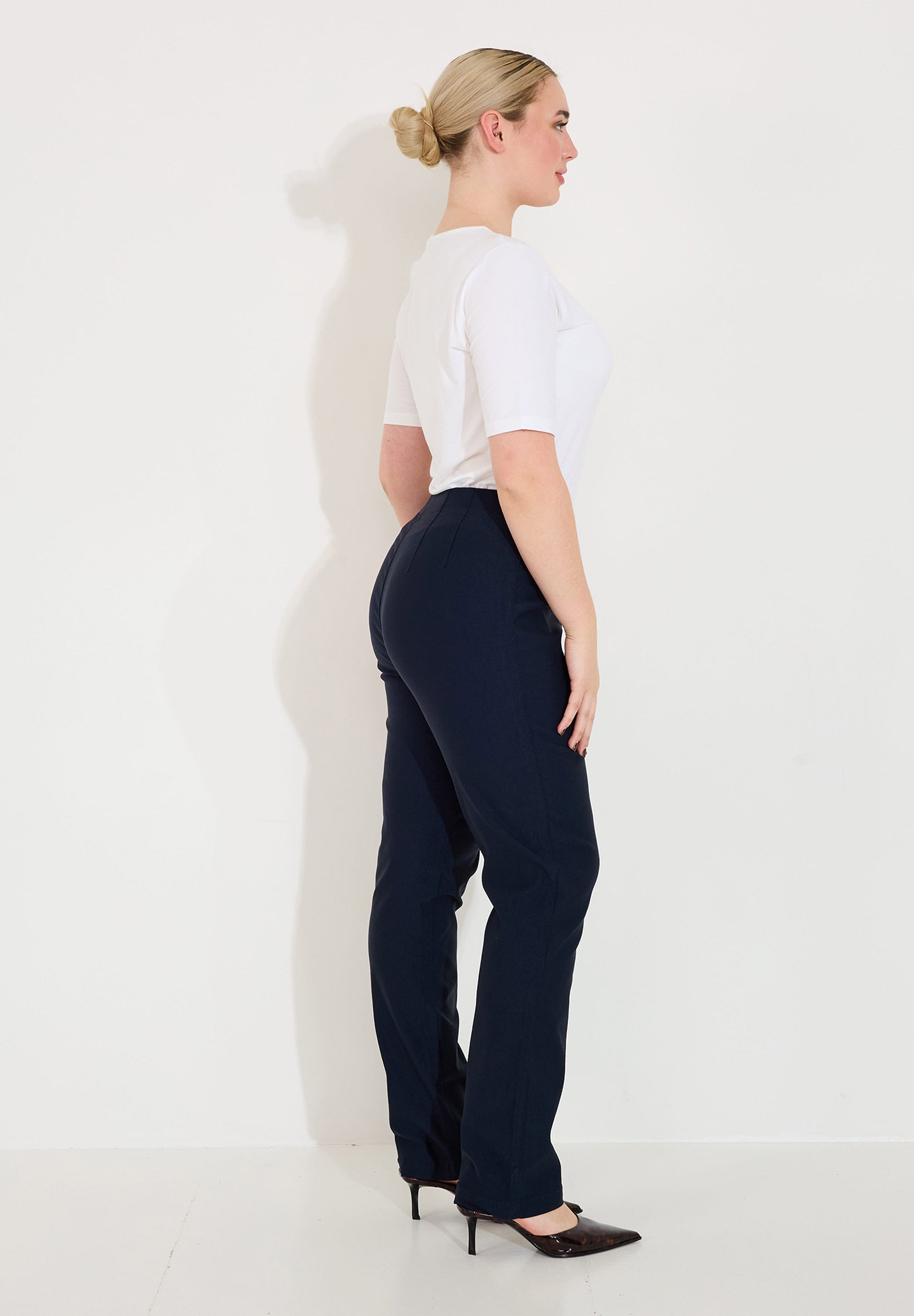 R0001-navy_3.jpg