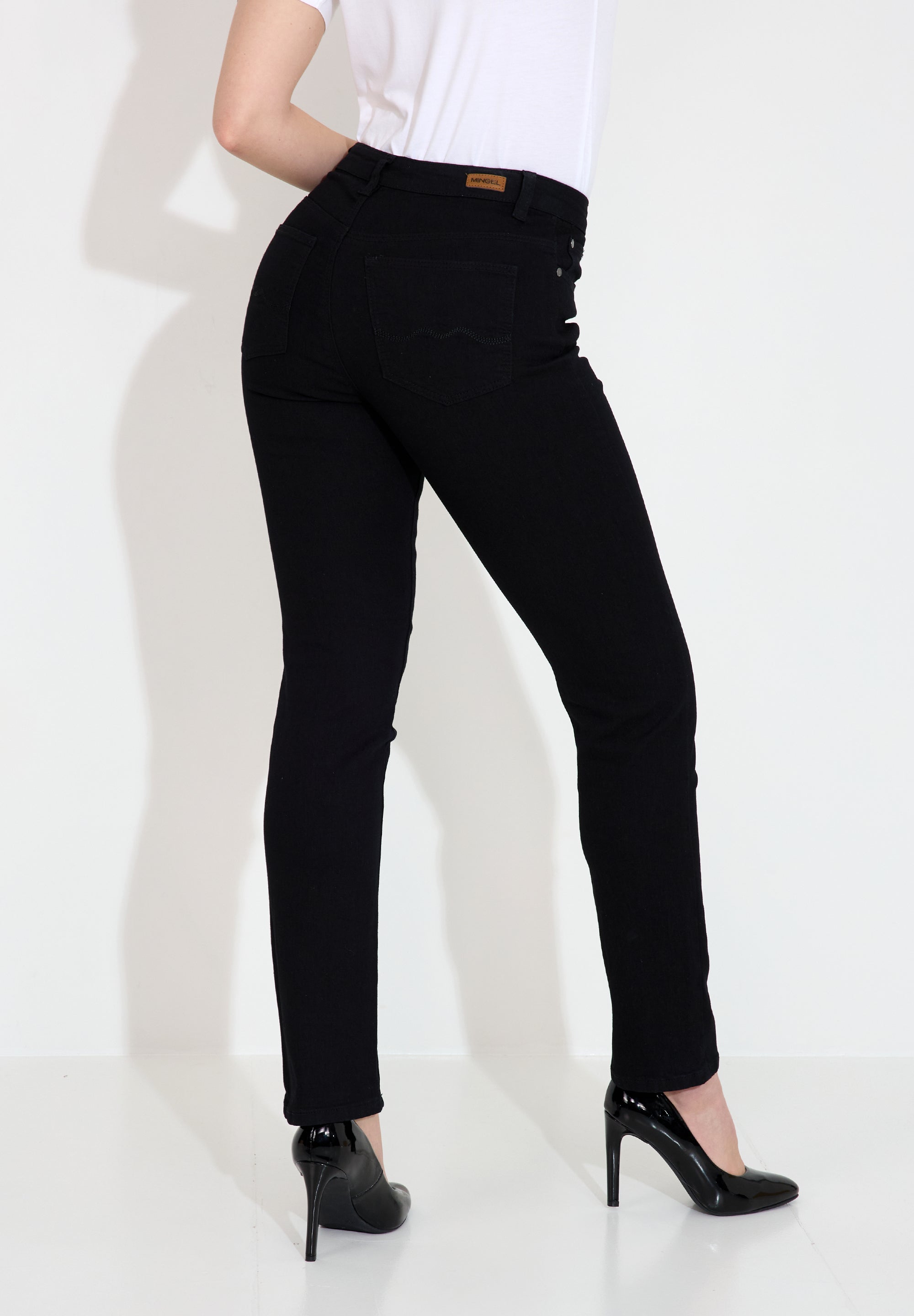 Vera Jeans - Svart | Mingel