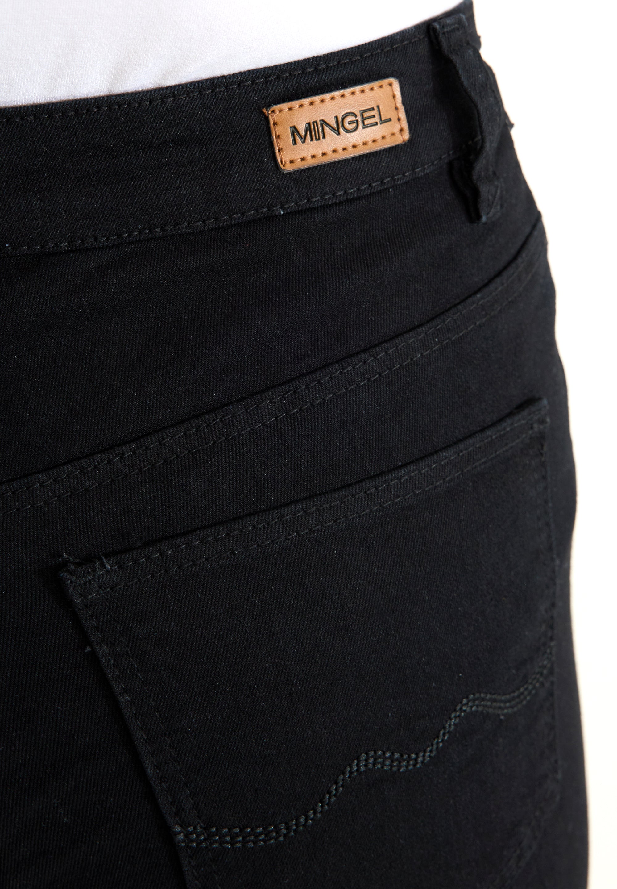 Vera Jeans - Svart | Mingel