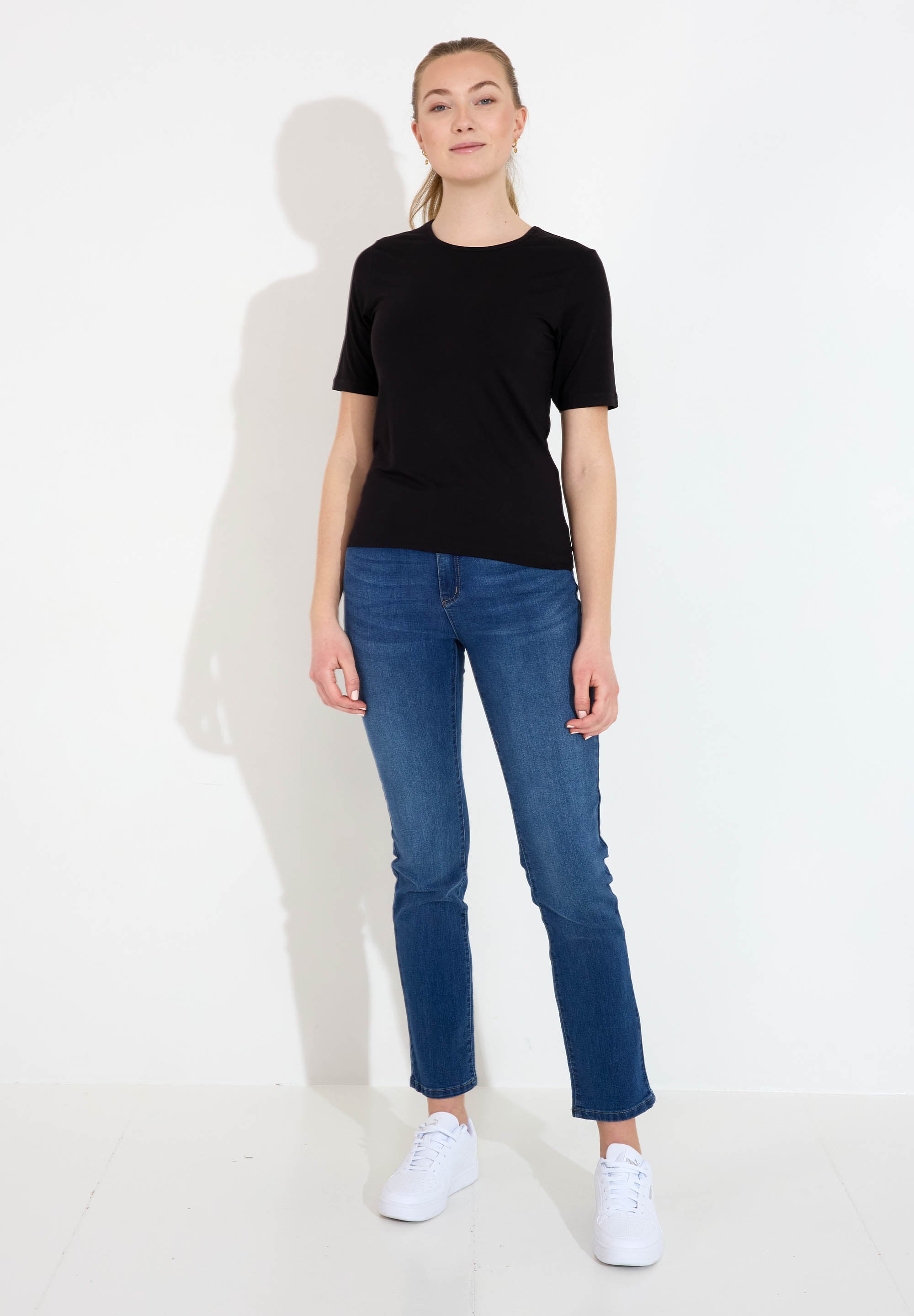 fokus_00R580-black_MHEIDI-denimwashed-48156.jpg